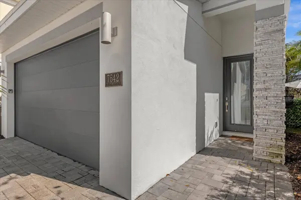 7542 EXCITEMENT DR, Reunion, FL 34747