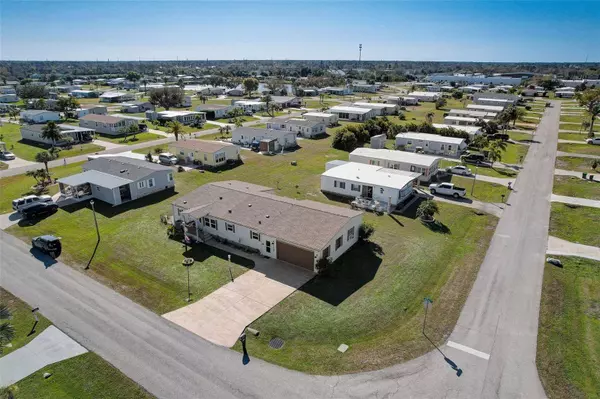 8449 JACAMAR DR, Englewood, FL 34224