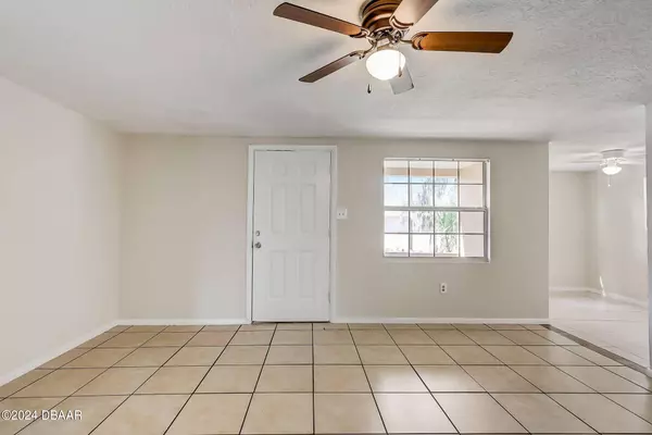 321 N Frederick AVE, Daytona Beach, FL 32114