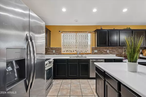 12207 N 40TH Avenue, Phoenix, AZ 85029