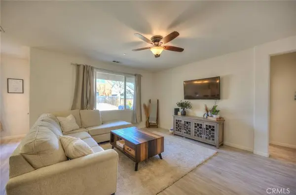 678 Firenze ST, Lemoore, CA 93245