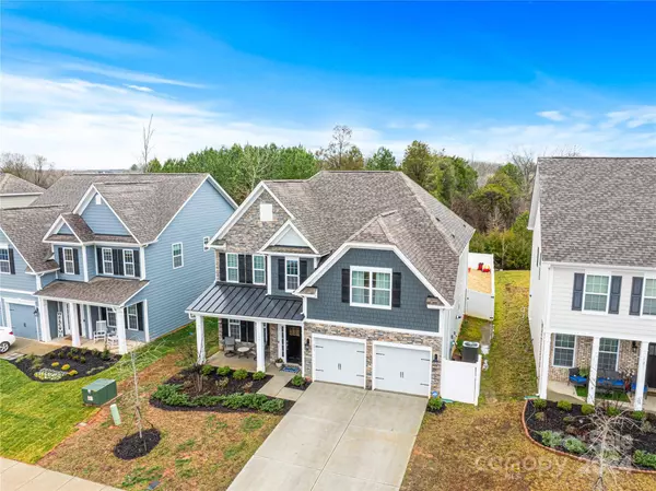 119 Candlelight WAY, Mooresville, NC 28115