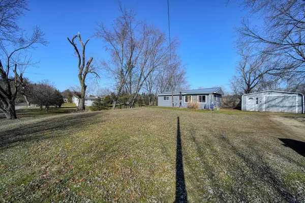 9555 Springport Road, Parma, MI 49269