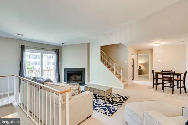 7416 ROKEBY DR, Manassas, VA 20109