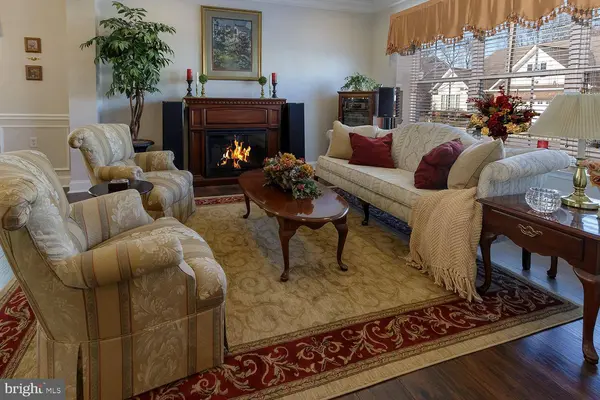 23 HIBISCUS DR, Marlton, NJ 08053