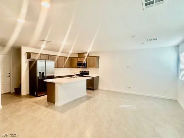 3529 Grecian Queen Avenue, Las Vegas, NV 89106