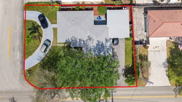 2500 NE 19th AVE, Lighthouse Point, FL 33064