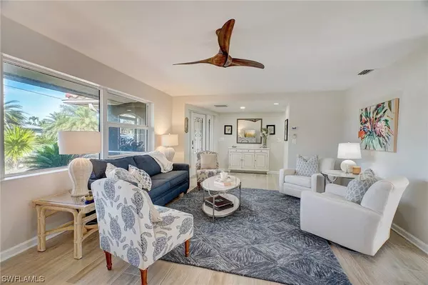 938 Pecten CT, Sanibel, FL 33957