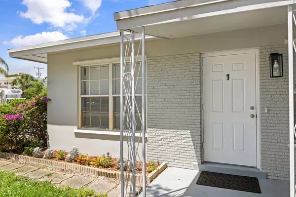 2500 NE 19th AVE, Lighthouse Point, FL 33064