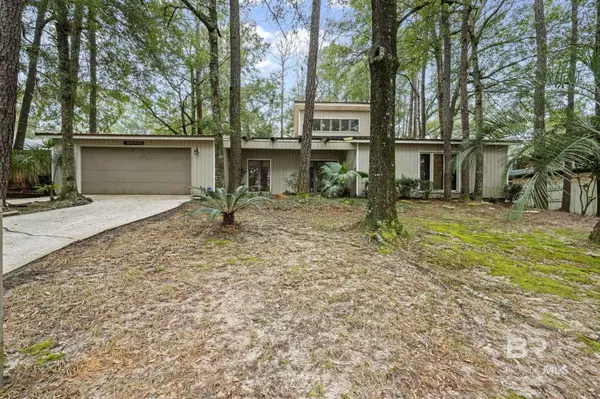 103 Hillcrest Circle, Daphne, AL 36526