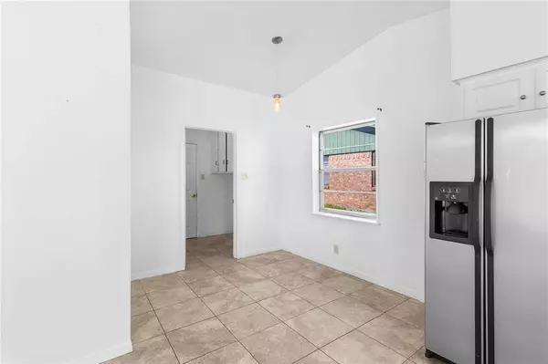 714 S Hyde Park Avenue, Denison, TX 75020