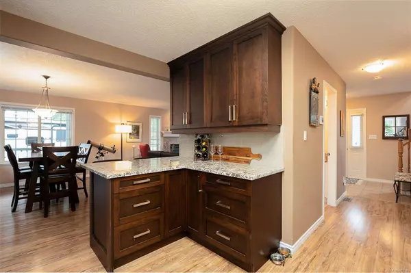 538 Greenhorn Pl, Ladysmith, BC V9G 1R3