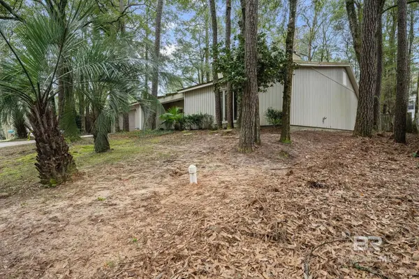 103 Hillcrest Circle, Daphne, AL 36526