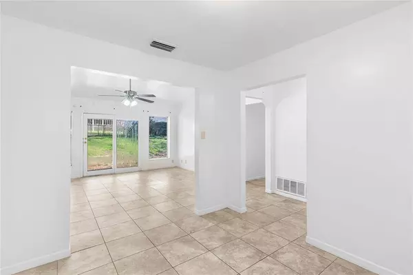 714 S Hyde Park Avenue, Denison, TX 75020