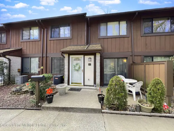 11 Rumson Road, Staten Island, NY 10314