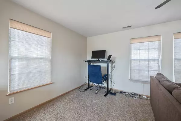 1719 SW 32nd Lane, Ankeny, IA 50023