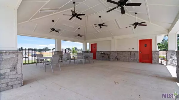 16220 LOUSSIER DR, Zachary, LA 70791