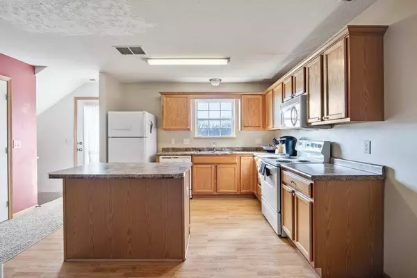 1719 SW 32nd Lane, Ankeny, IA 50023