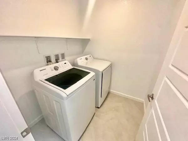 3509 Grecian Queen Avenue, Las Vegas, NV 89106