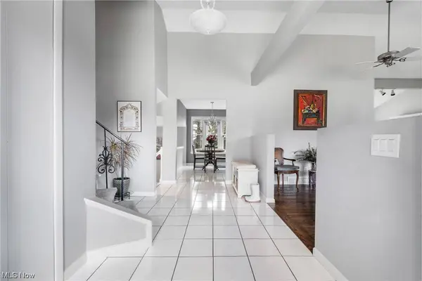 33375 Rockford DR, Solon, OH 44139