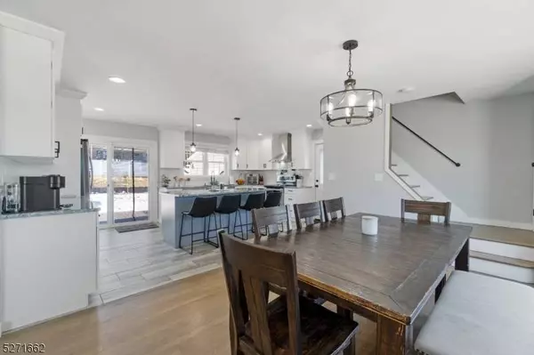 154 Doherty Dr, Clifton City, NJ 07013