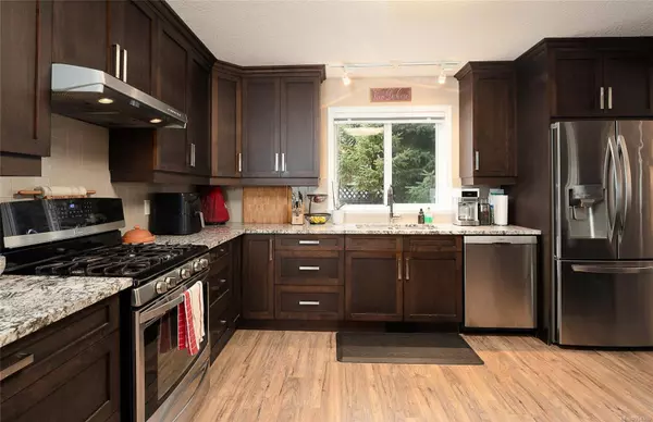 538 Greenhorn Pl, Ladysmith, BC V9G 1R3