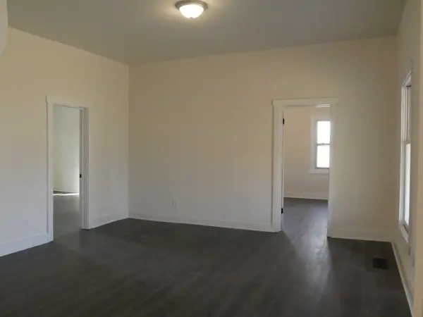 383 W Union, Paragon, IN 46166