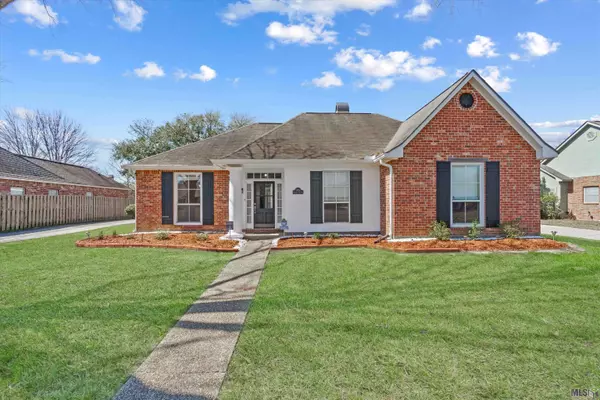 5852 MOURNING DOVE DR, Baton Rouge, LA 70817