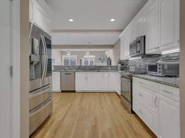 3 Fairway Drive #3, Topsfield, MA 01983