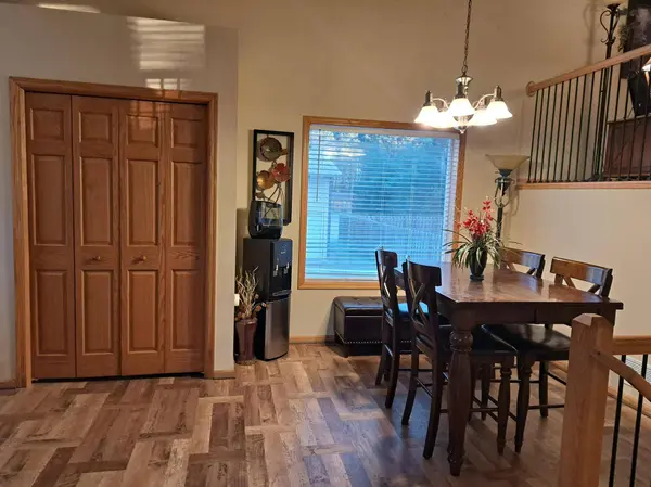 7050 Spruce DR, Princeton, MN 55371