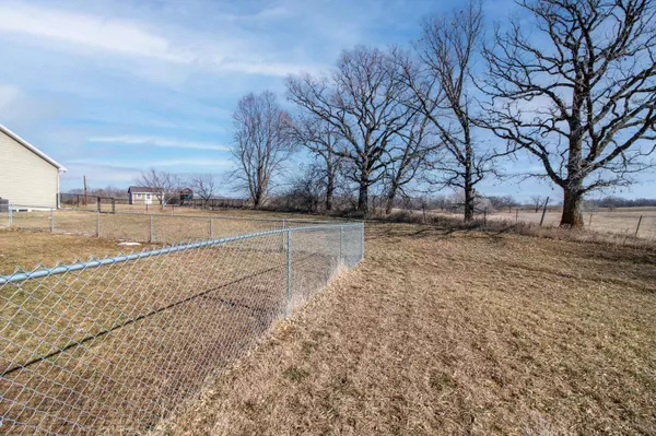 938 14th AVE NE, Saint Joseph, MN 56374