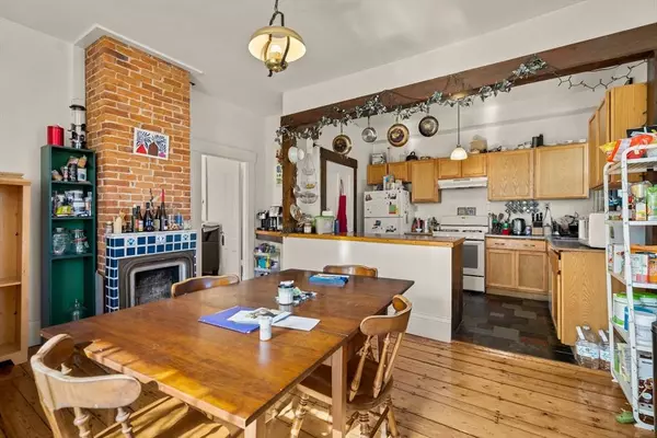 226-228 Chestnut Ave, Boston, MA 02130