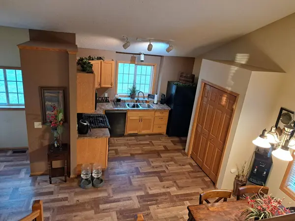 7050 Spruce DR, Princeton, MN 55371