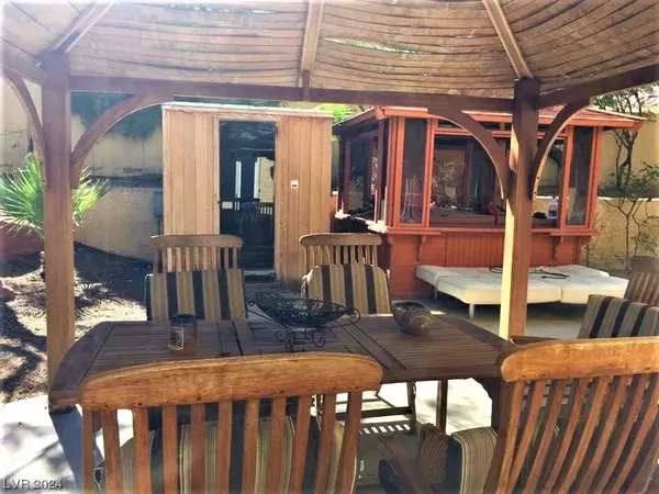 3321 Misty Cove Court, Las Vegas, NV 89117