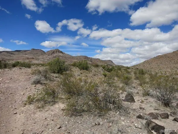 Unk N Zuni, Golden Valley, AZ 86413