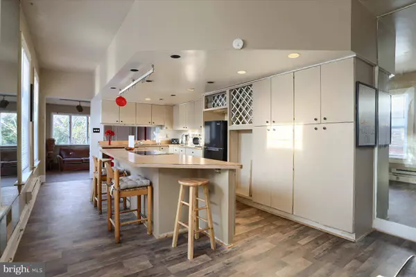 719 W KING ST, York, PA 17401