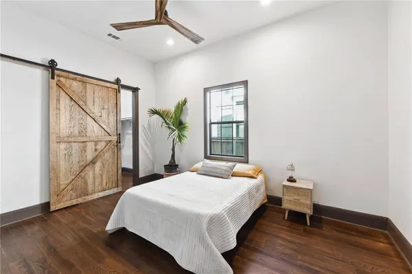 1234 FRENCHMEN ST, New Orleans, LA 70116