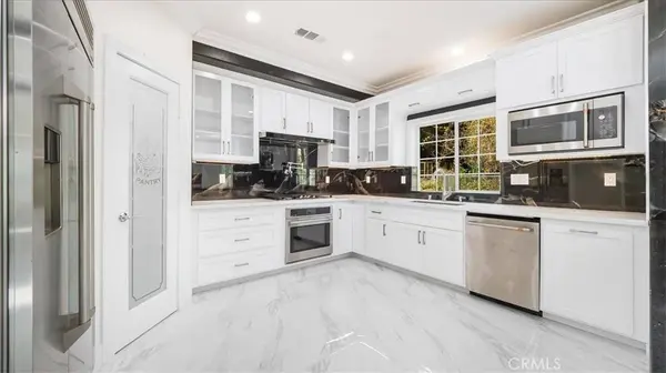 3808 Osbun RD, San Bernardino, CA 92404