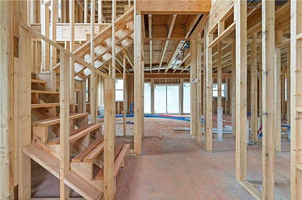 100 Lakeside DR, Forsyth, GA 31029