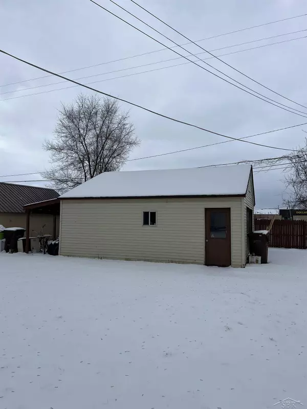 526 S Mercer St Street, Pinconning, MI 48650