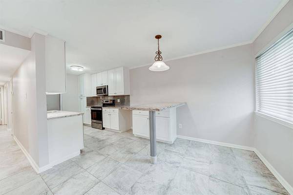 5347 Pinewilde DR #A, Houston, TX 77066