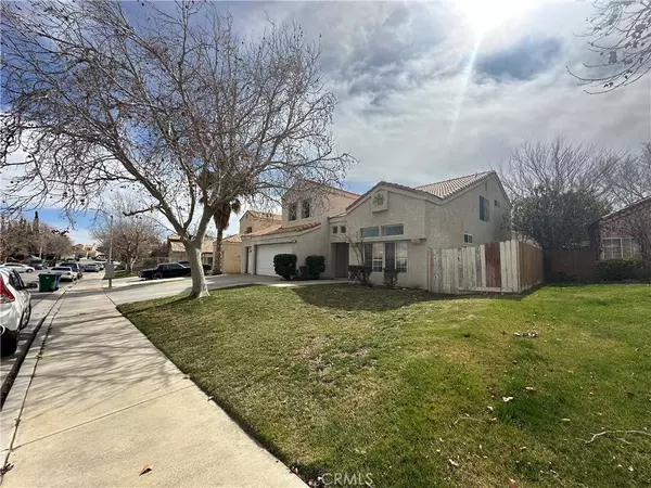 4048 Lexington CT, Palmdale, CA 93552