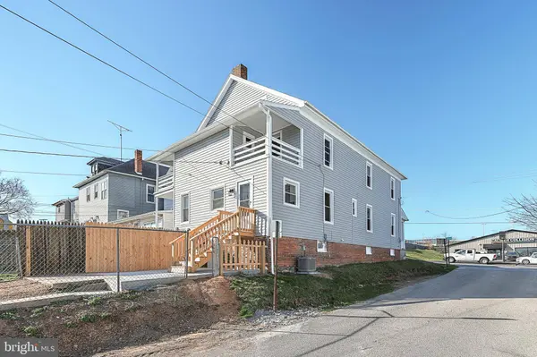 786-788 BALTIMORE ST, Hanover, PA 17331