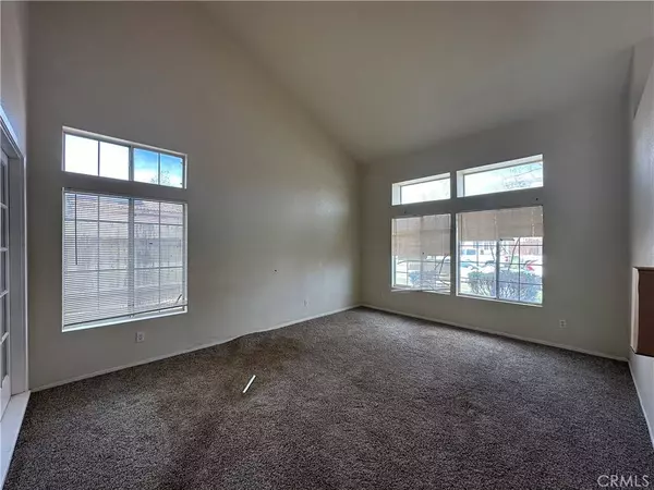 4048 Lexington CT, Palmdale, CA 93552