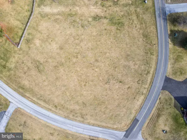 VERONICA CT, Charles Town, WV 25414