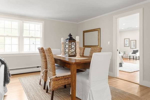 250 Cutler Rd, Hamilton, MA 01982