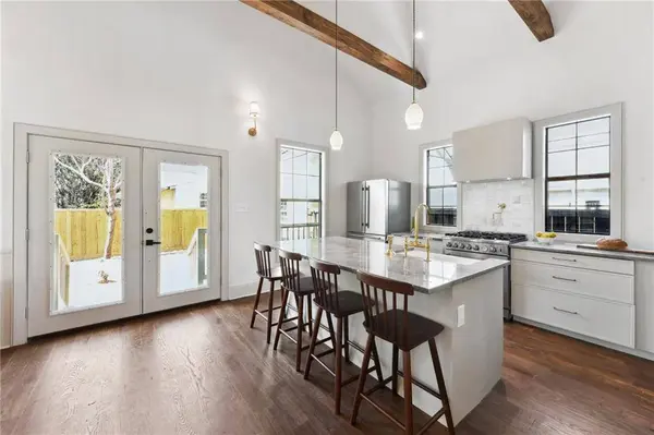 1234 FRENCHMEN ST, New Orleans, LA 70116