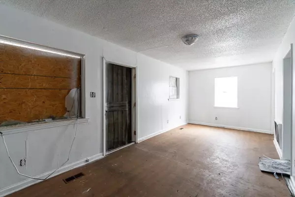 2102 Cooley St, Chattanooga, TN 37406