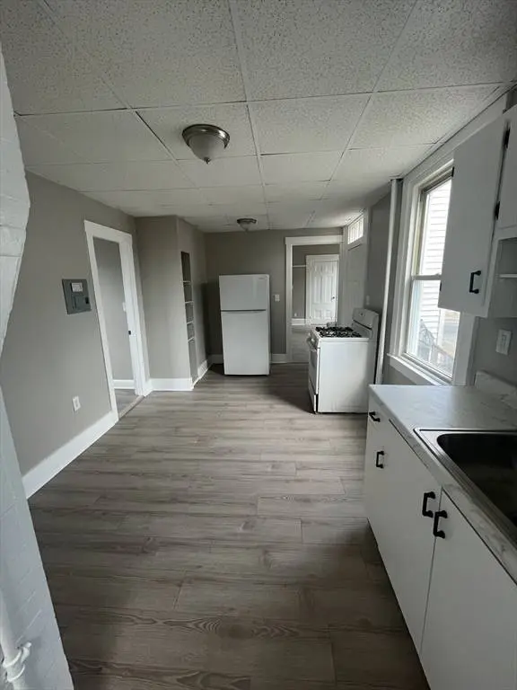 54 Russell St, New Bedford, MA 02740