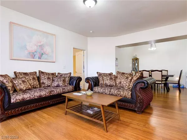 5650 E Sahara Avenue #1043, Las Vegas, NV 89142